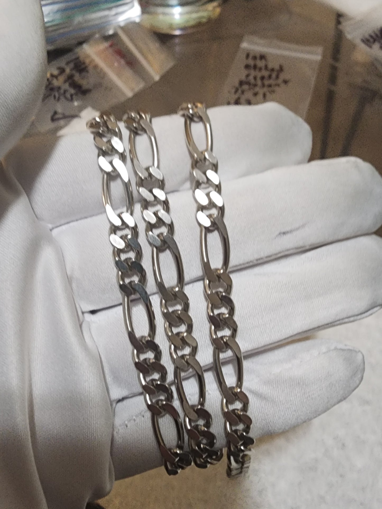 14K Gold Figaro Chain – 22” (7mm, 40g)