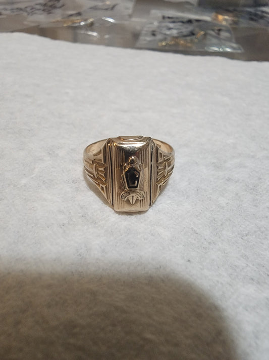 10K Gold High School Graduation Ring