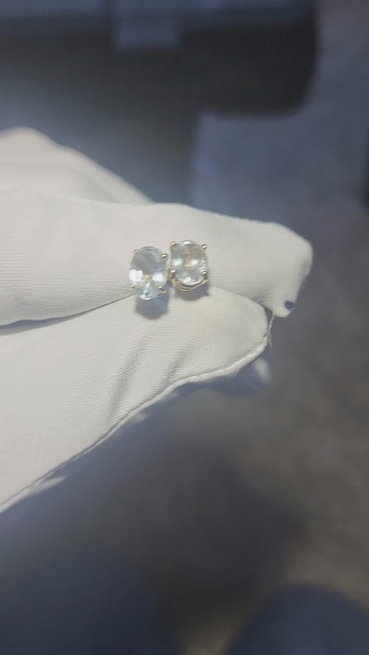 14k Aquamarine Oval Stud Earrings